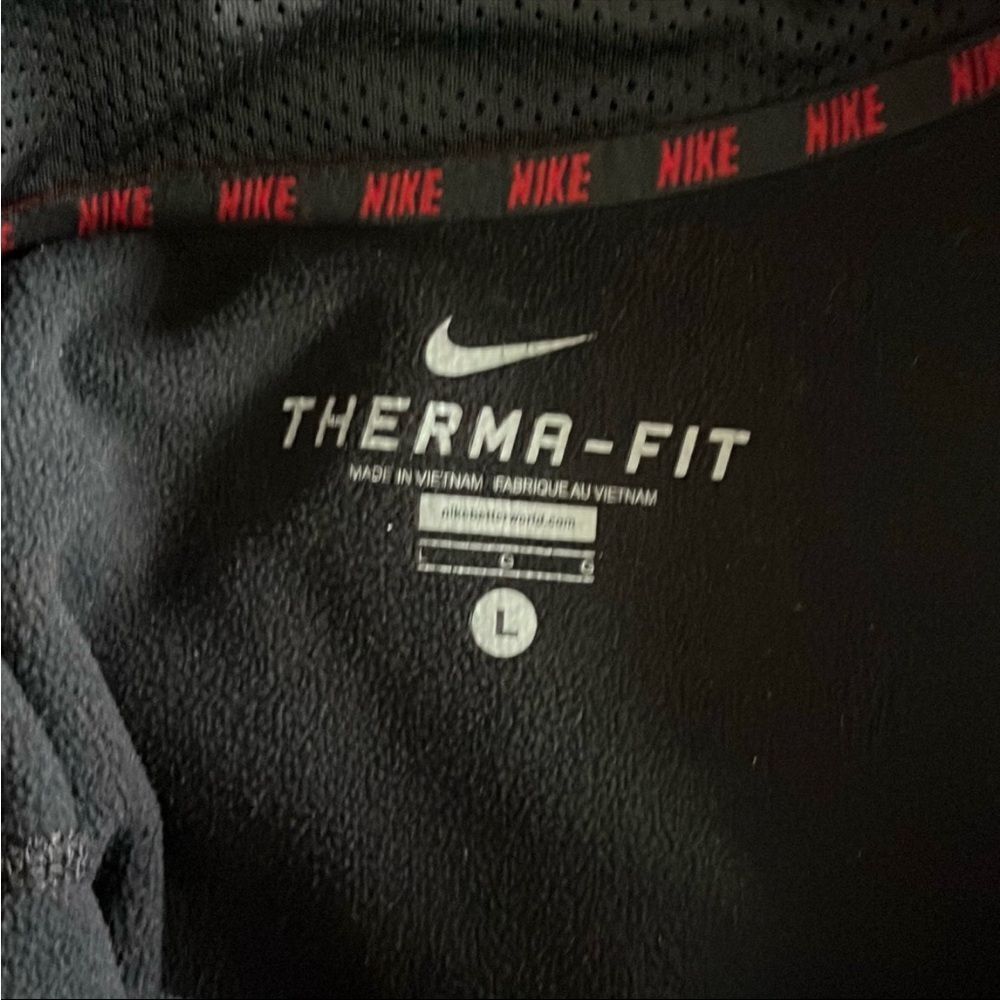 Nike Black Performance Jacket With Red Zipper And… - image 4